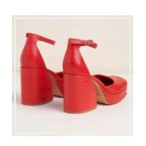 Charlotte Stone - Fran Vamp - Red Leather - Brand new with Tags - Picture 2 of 3